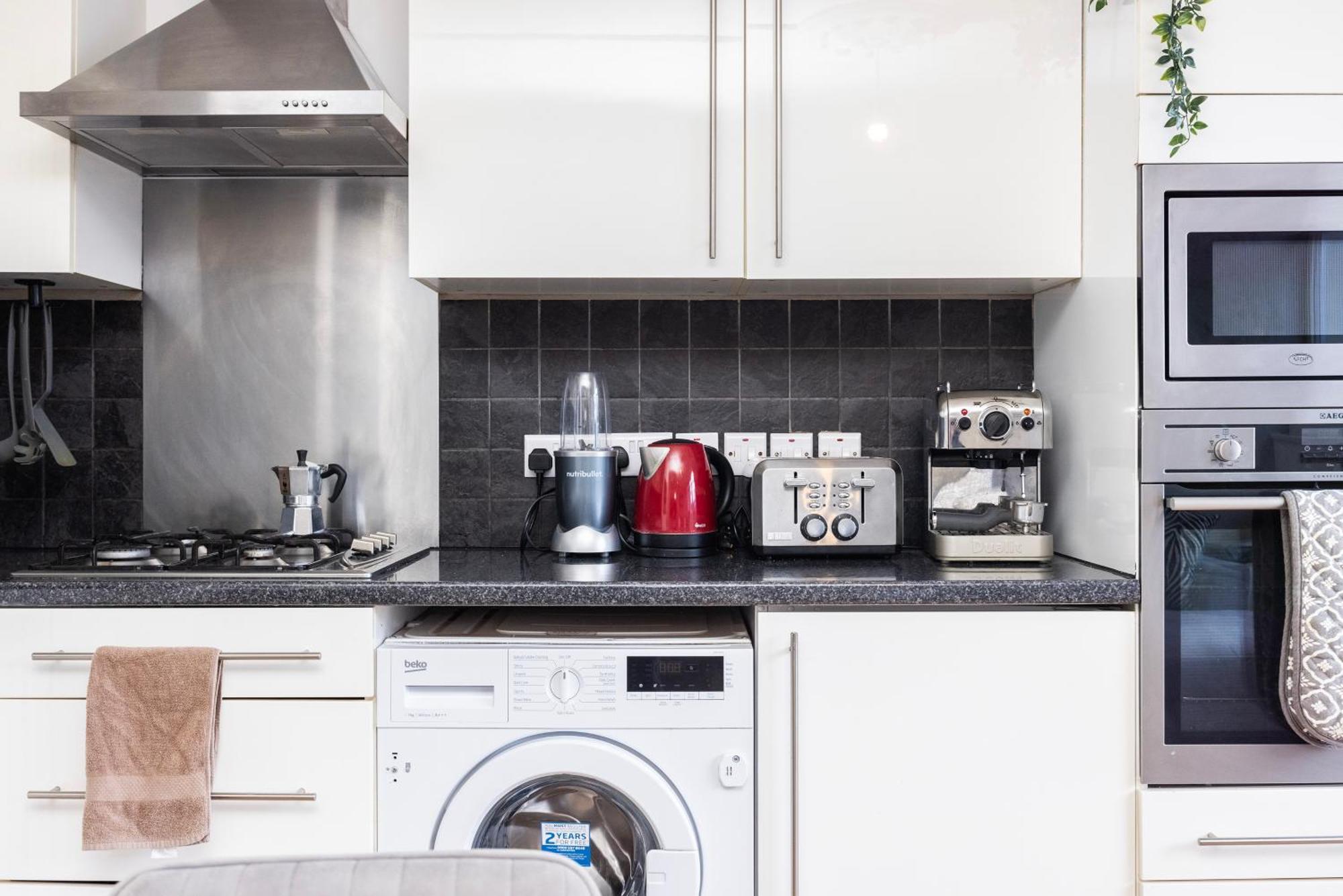 Trendy 4 Bed Apartment Near Vibrant Shoreditch W Balcony And Walking Distance To Tube Londra Exterior foto