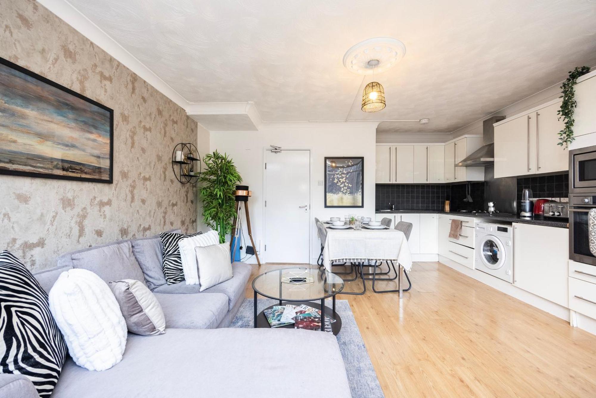 Trendy 4 Bed Apartment Near Vibrant Shoreditch W Balcony And Walking Distance To Tube Londra Exterior foto