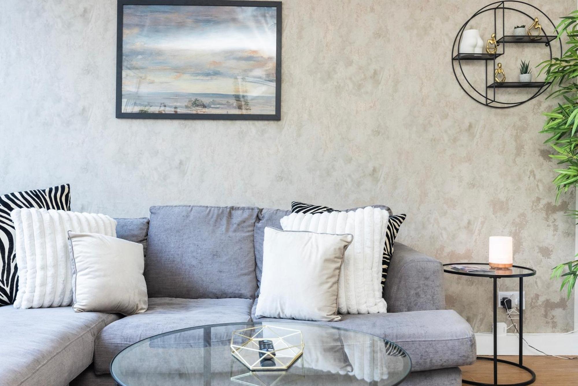 Trendy 4 Bed Apartment Near Vibrant Shoreditch W Balcony And Walking Distance To Tube Londra Exterior foto
