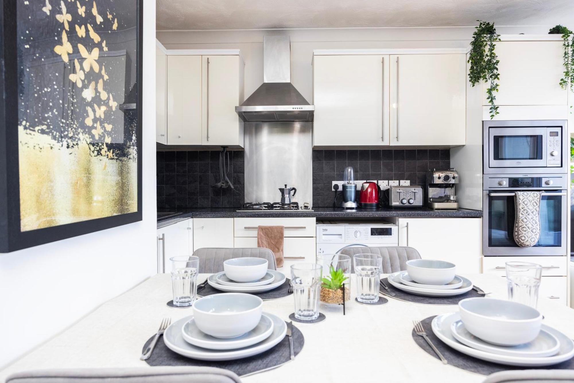 Trendy 4 Bed Apartment Near Vibrant Shoreditch W Balcony And Walking Distance To Tube Londra Exterior foto