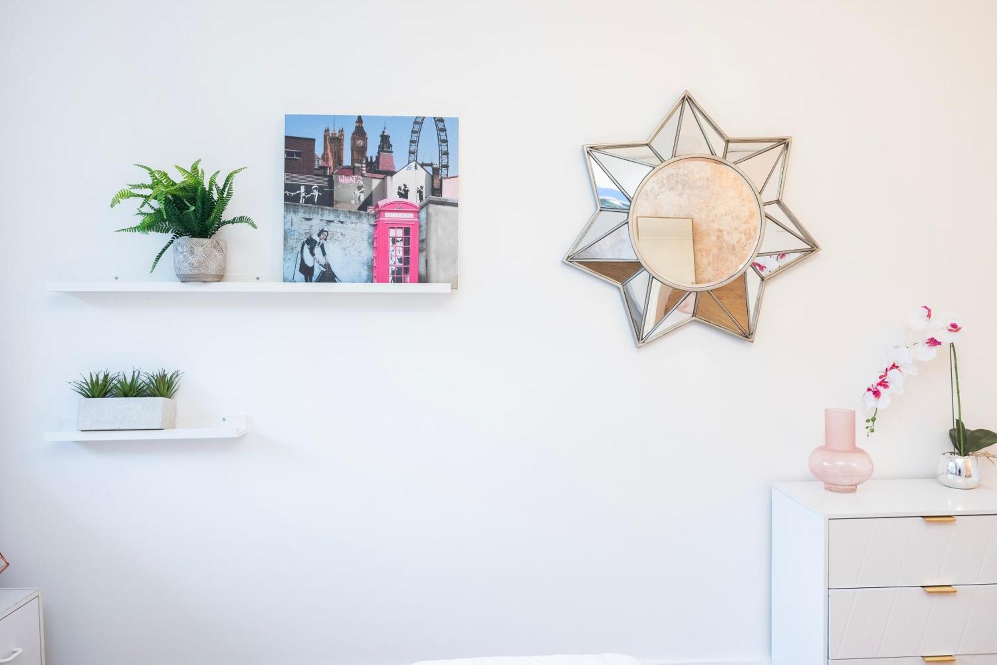 Trendy 4 Bed Apartment Near Vibrant Shoreditch W Balcony And Walking Distance To Tube Londra Exterior foto