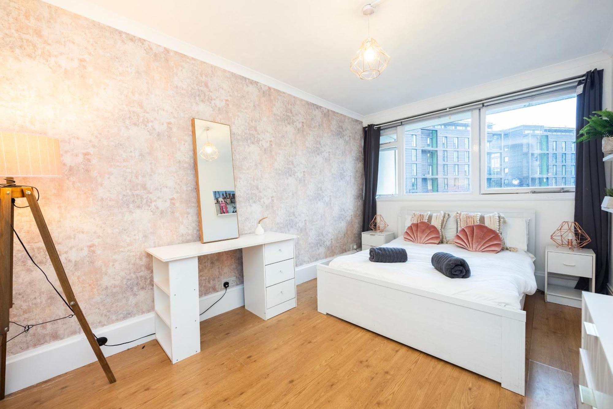 Trendy 4 Bed Apartment Near Vibrant Shoreditch W Balcony And Walking Distance To Tube Londra Exterior foto