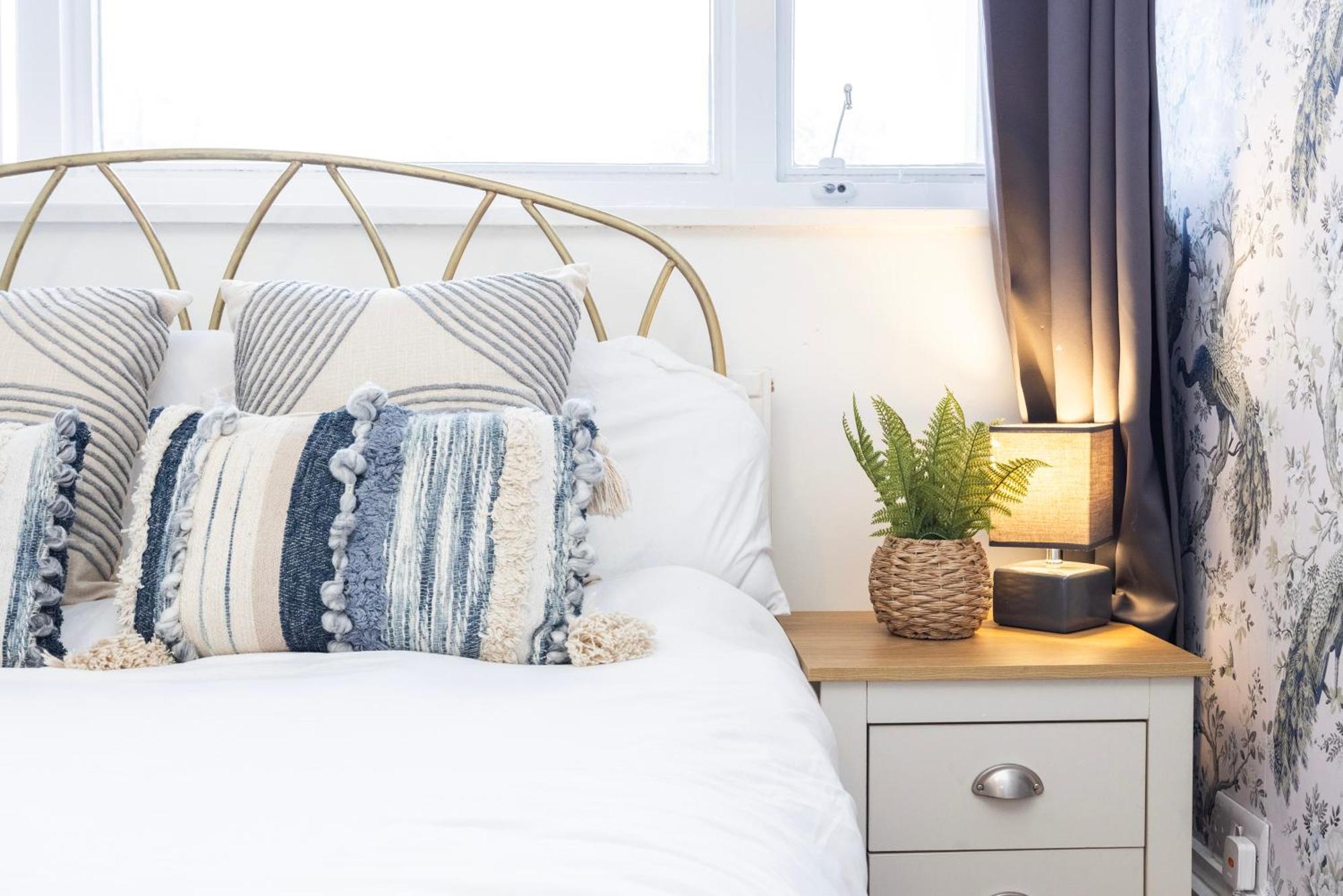 Trendy 4 Bed Apartment Near Vibrant Shoreditch W Balcony And Walking Distance To Tube Londra Exterior foto